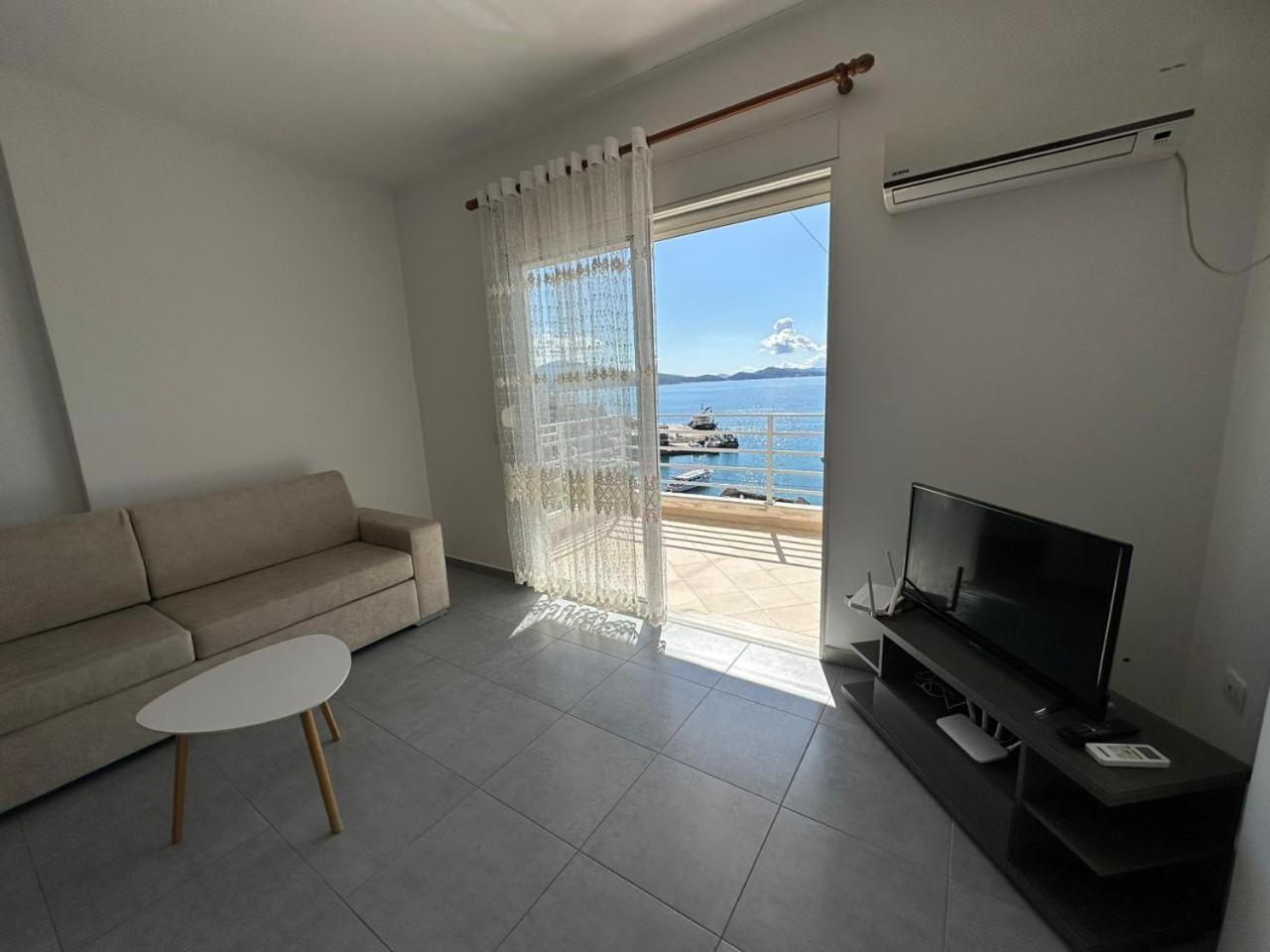 Oni'S Apartments Sarandë Exteriér fotografie